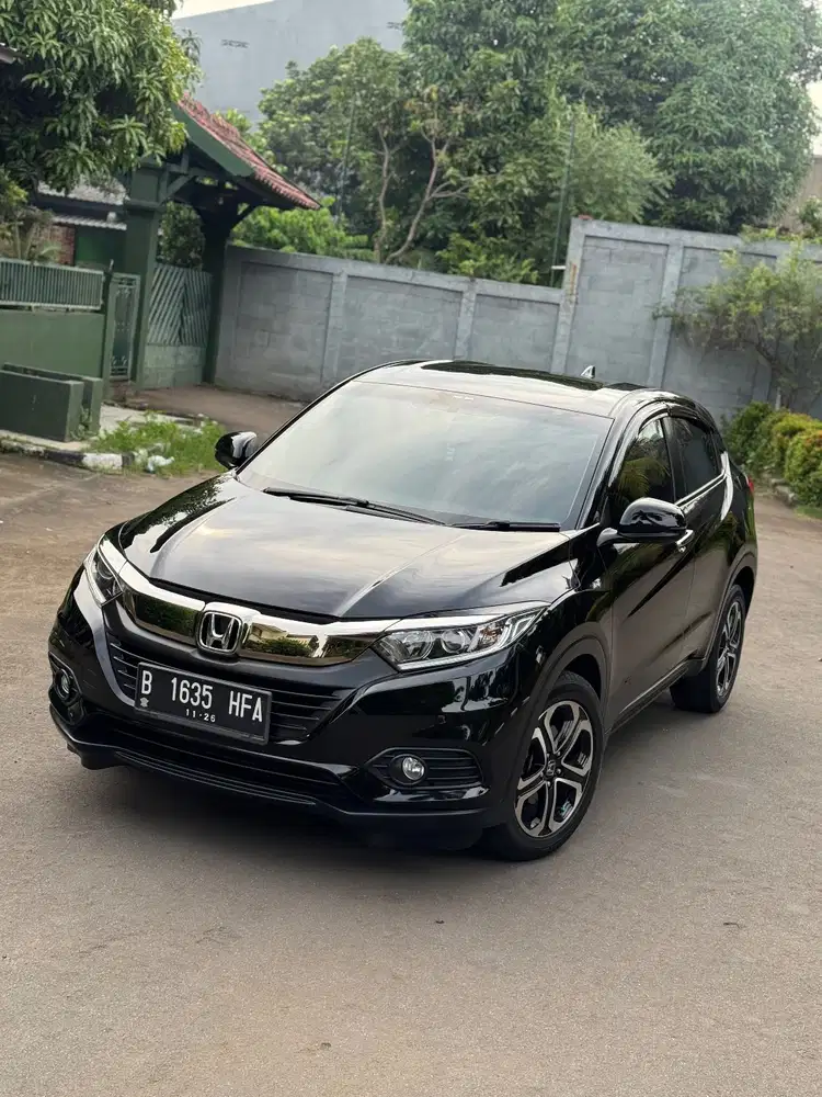 Hrv E 2021 low km 20 ribu