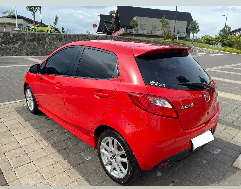 Mazda 2 2013 Bensin