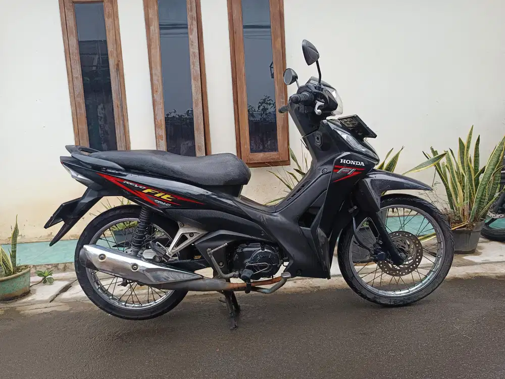 Honda revo fit 2017 lengkap pajak hidup