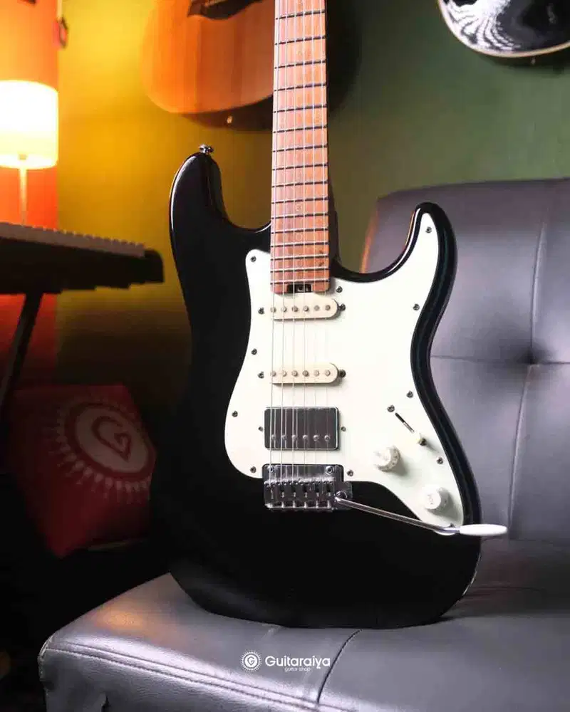 Gitar elektrik Schecter Nick Johnston Traditional HSS