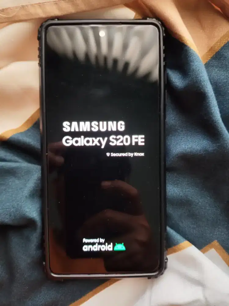 Samsung S20 FE 8/128