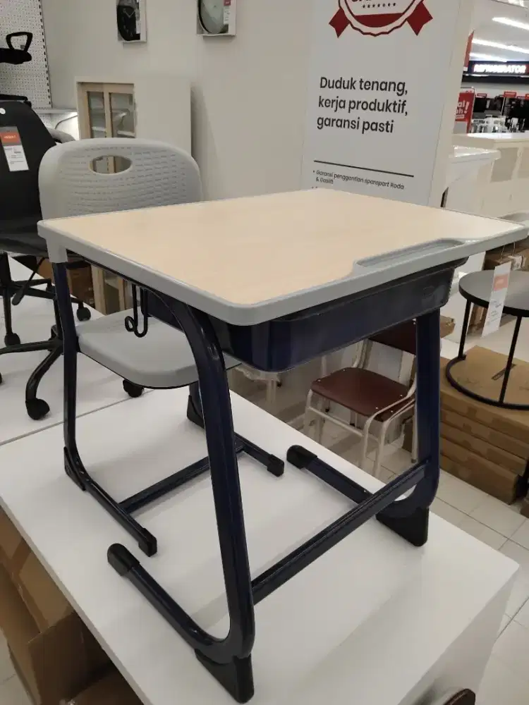 MEJA KURSI SEKOLAH
