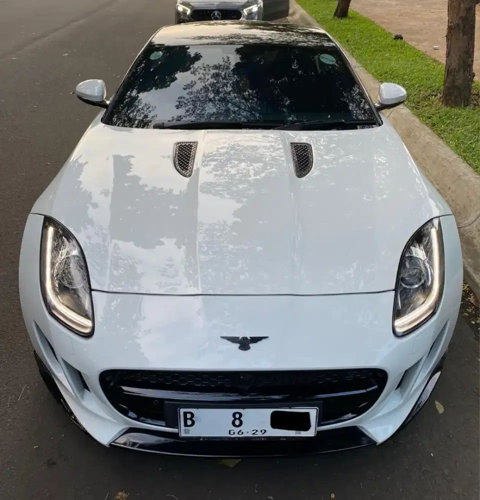 MURAH. JAGUAR F TYPE S 2015 Coupe f-type 2014 db aston martin db11