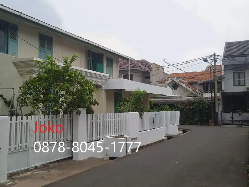 Rumah Lama 2 Lt T E R M U R A H di Rawamangun, Jakarta Timur
