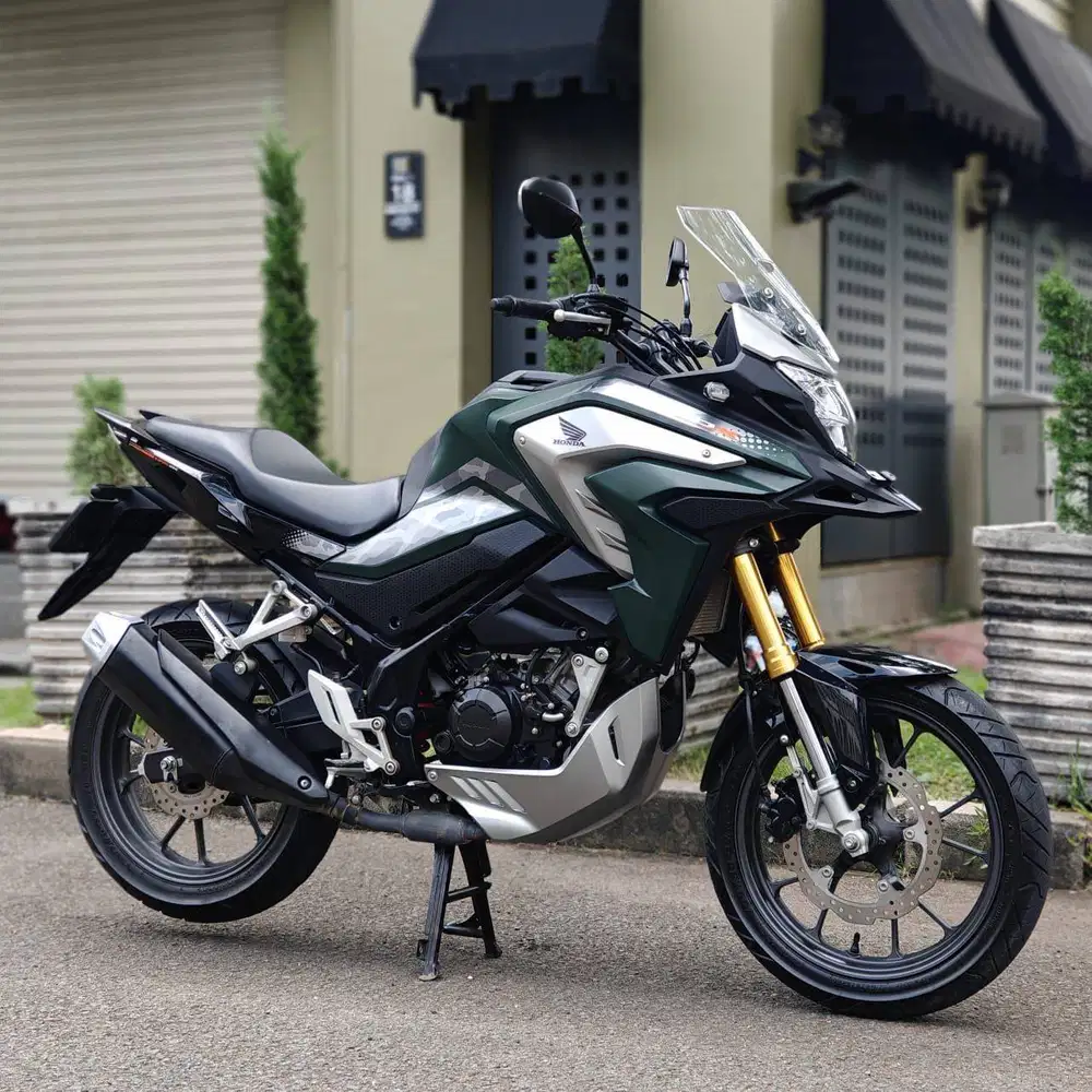 HONDA CB150X 2023 HIJAU KM 6K SIAP SIAP GASPOL