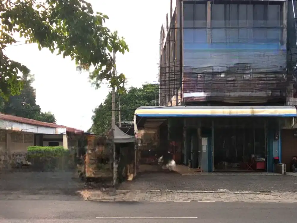 Ruko hadap jalan raya luas 192m Kebayoran Lama Jakarta Selatan