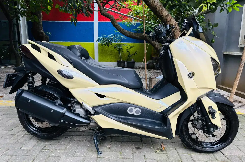 Yamaha xmax abs