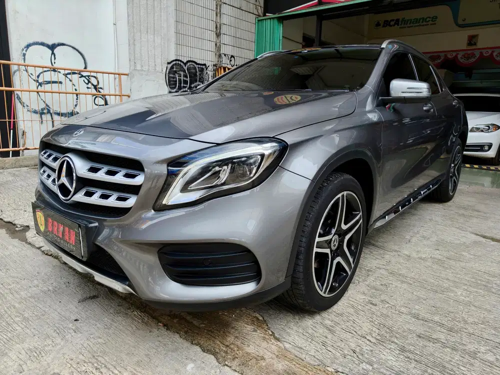 TDP40JT MERCEDES BENZ GLA 200 GLA200 AMG 2018 FACELIFT ABU ABU GREY