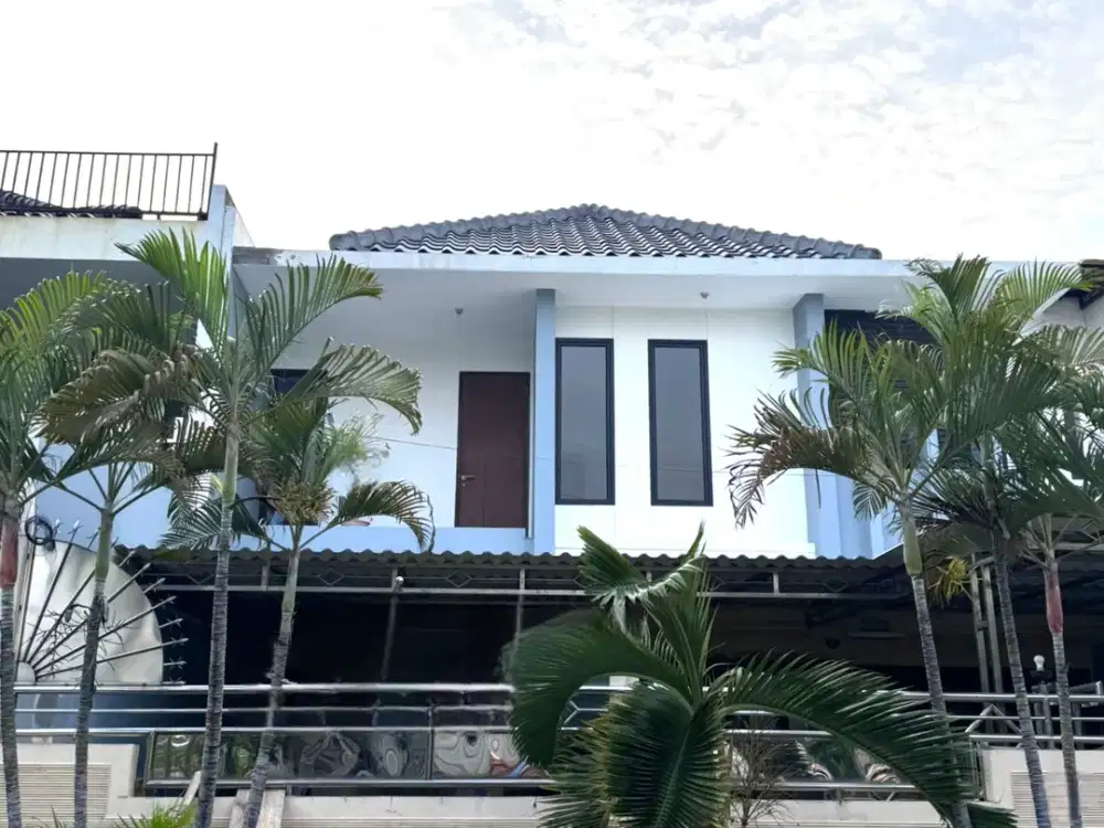 Rumah 2lt 10x18 180m type 3KT Metland Menteng Cakung Jakarta Timur