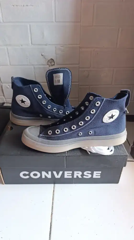 Sepatu converse CTAS CX EXPLORE HI Navy