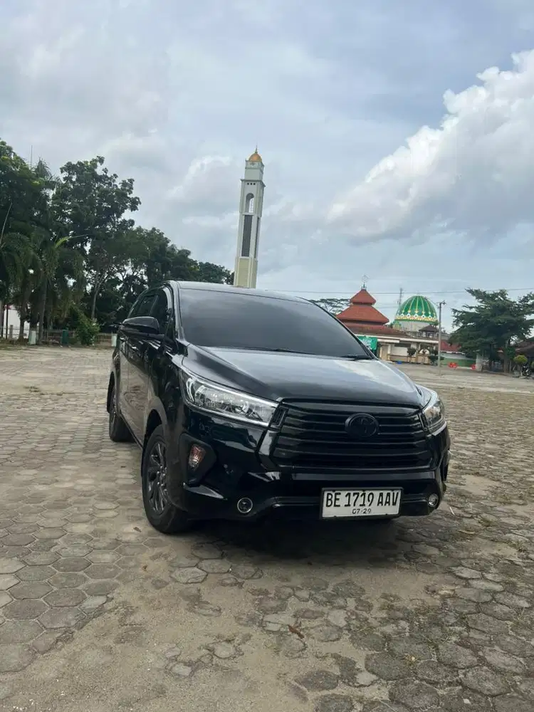 INNOVA DIESEL MATIC 2024