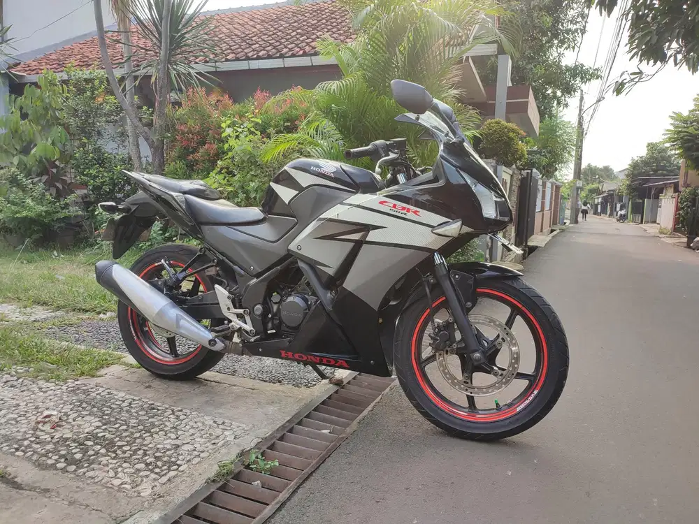 CBR K45 TAHUN 2015 MURMER