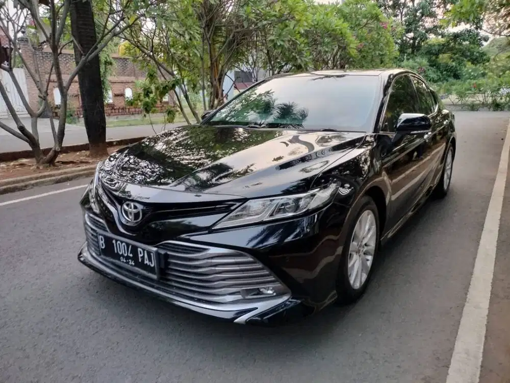 TOYOTA CAMRY 2.5 V AT 2019 HITAM