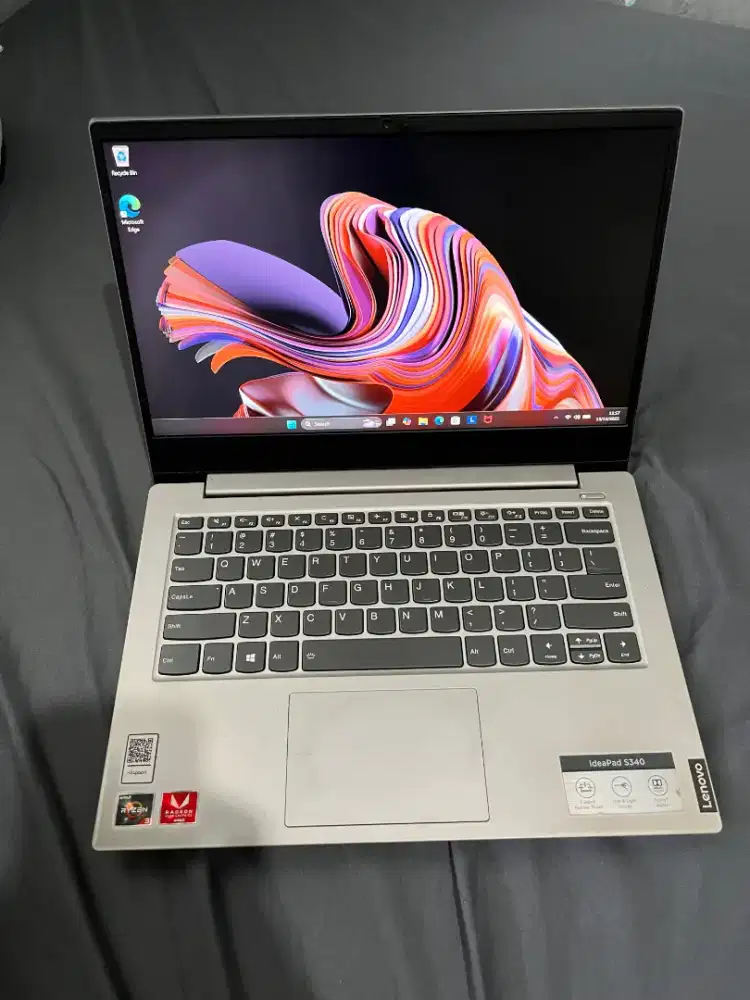 Lenovo Ideapad S340-14 AMD Ryzen 3 3200U