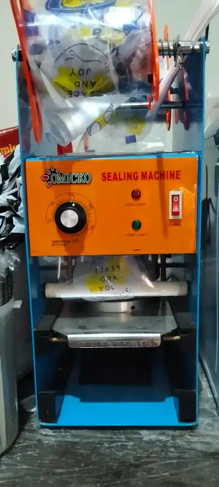Cup Sealer Mesin