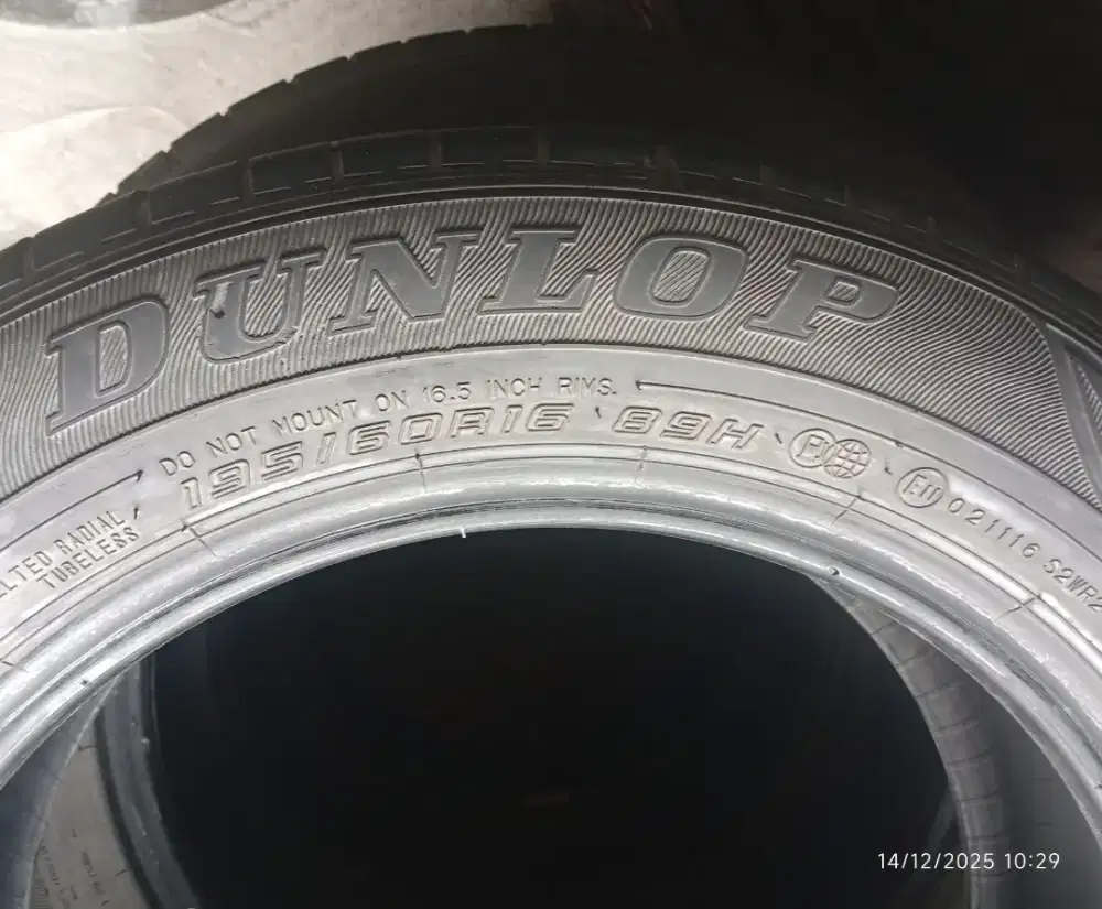 Ban Dunlop 195/60 R16
