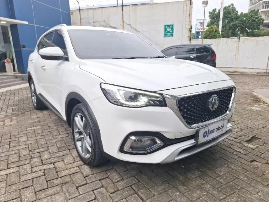 DP MURAH MG HS 1.5 Ignite Bensin-AT 2022 Putih CWINB