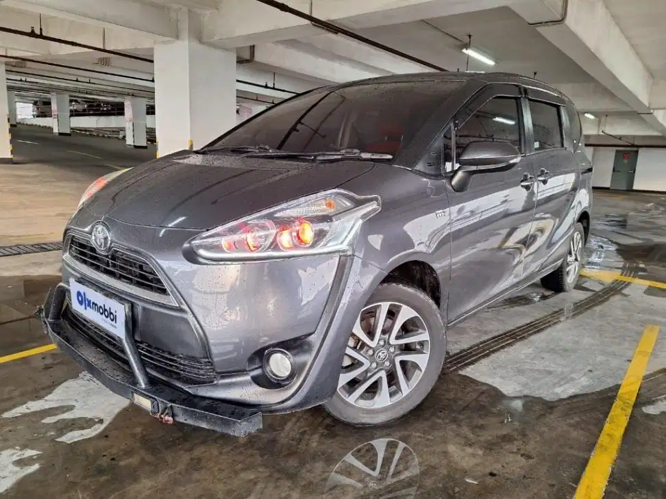 DP RENDAH Toyota Sienta 1.5 V Bensin-AT 2018 5BK