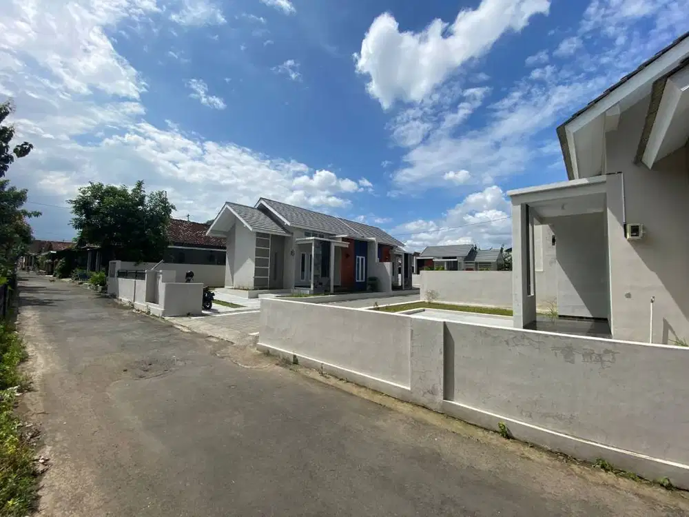 RUMAH NYAMAN CLUSTER 500 JT-AN DI TAMANMARTANI KALASAN