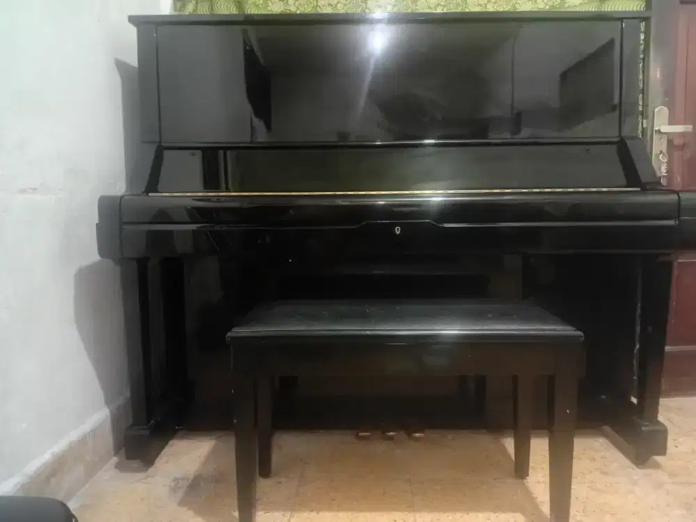 Piano Yamaha seri X