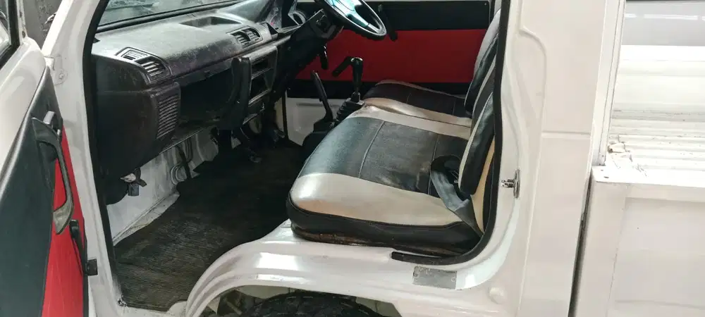 Suzuki Carry Pick Up - ST150 Tahun 2015 Bensin