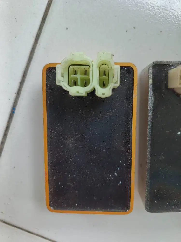 Dijual CDI bekas sesuai gambar. Masih normal.