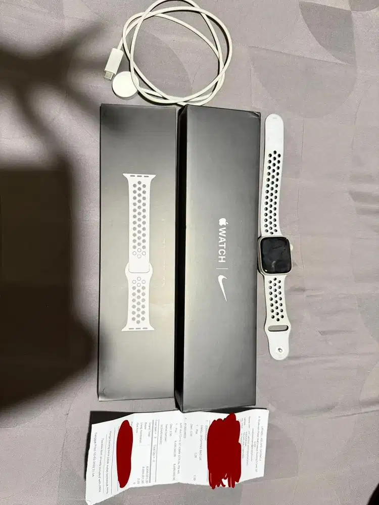 Apple Watch Nike Series 7 ukuran 45mm Fullset