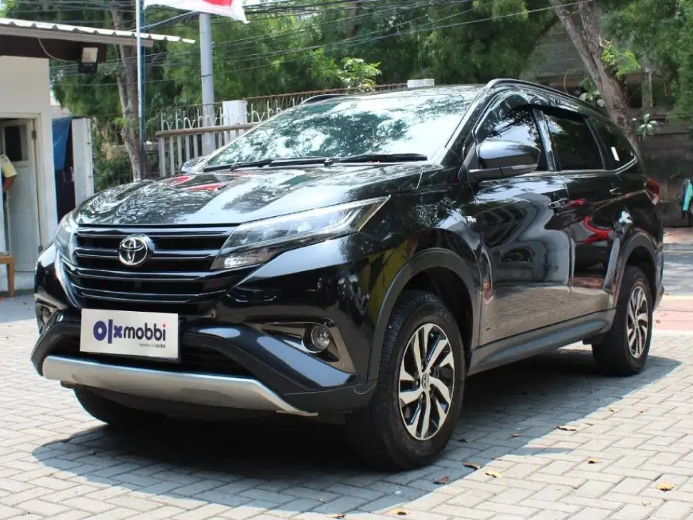 TDP 9,JT Toyota Rush 1.5 G Bensin-AT Hitam 2019