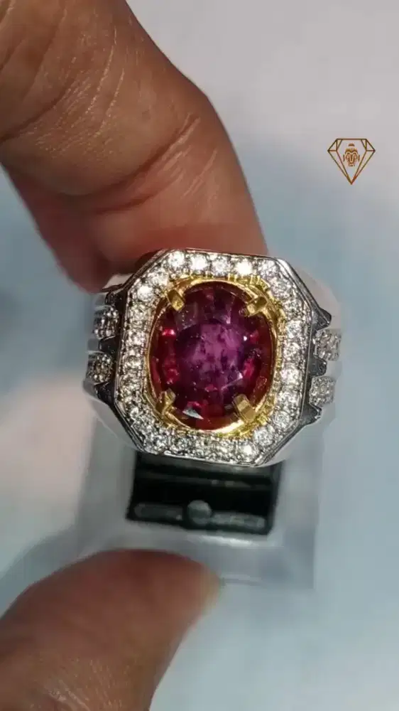Permata Ruby Madagascar