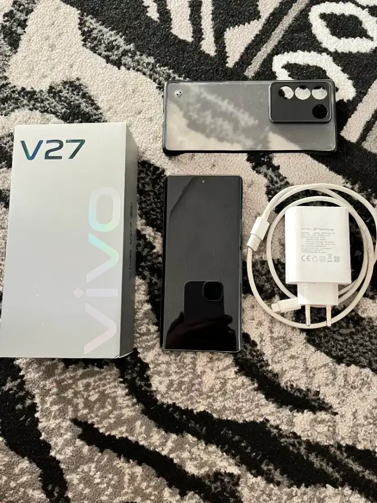 Vivo V27 5G 256GB