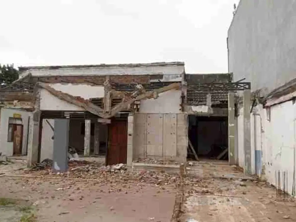 Di Jual Tanah L 592m2 Startegis Jalan Raya Bintara