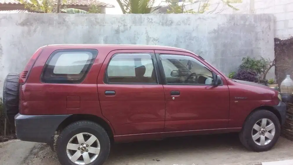 Daihatsu Taruna 2005 Bensin