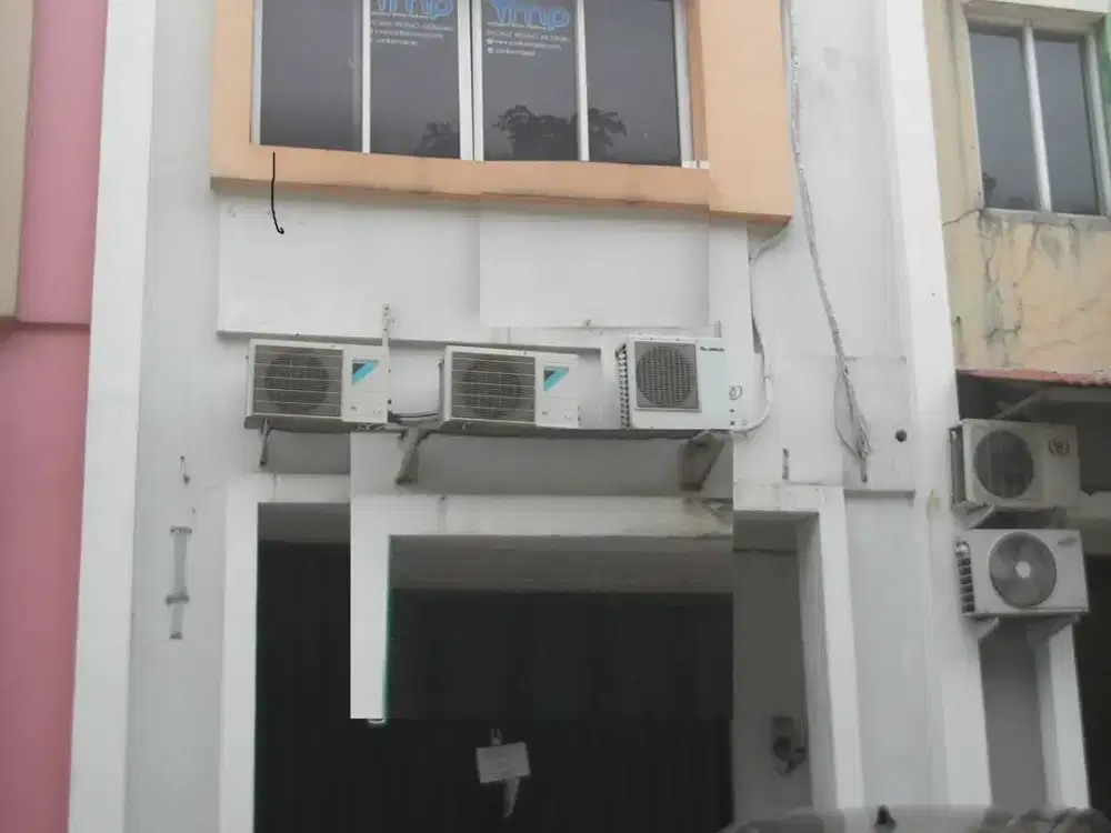 Ruko Pasar Modern Paramount, gading Serpong, tangerang.