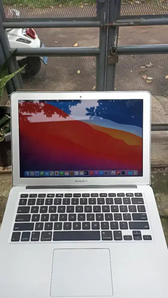 Macbook Air 13 inch 2015