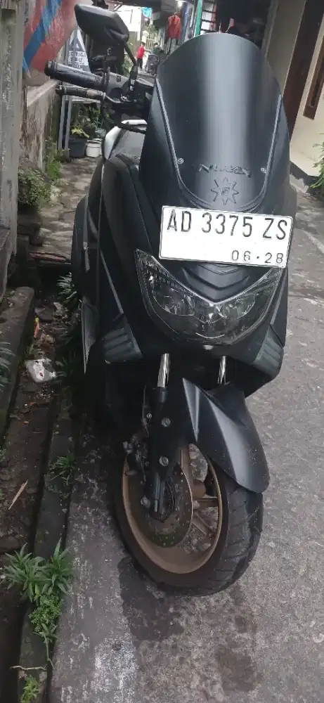 Nmax 2018 hitam doof