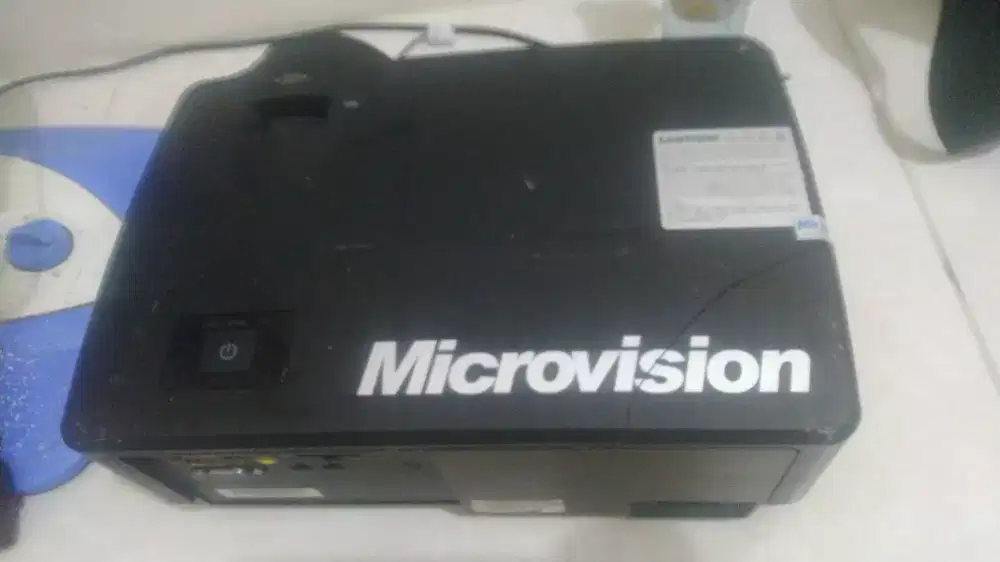 Proyektor microvision ms350/3500 lumen