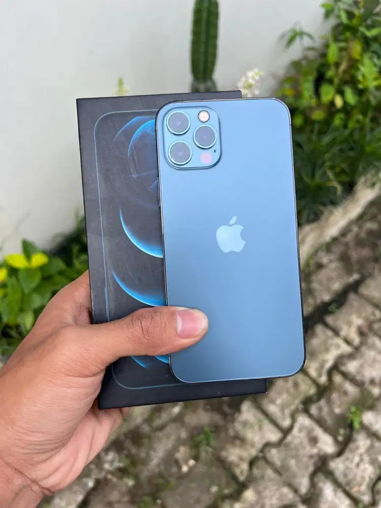 JUAL CEPET! IPHONE 12 PRO 128gb RESMI BEACUKAI FULLSET NOMINUS!