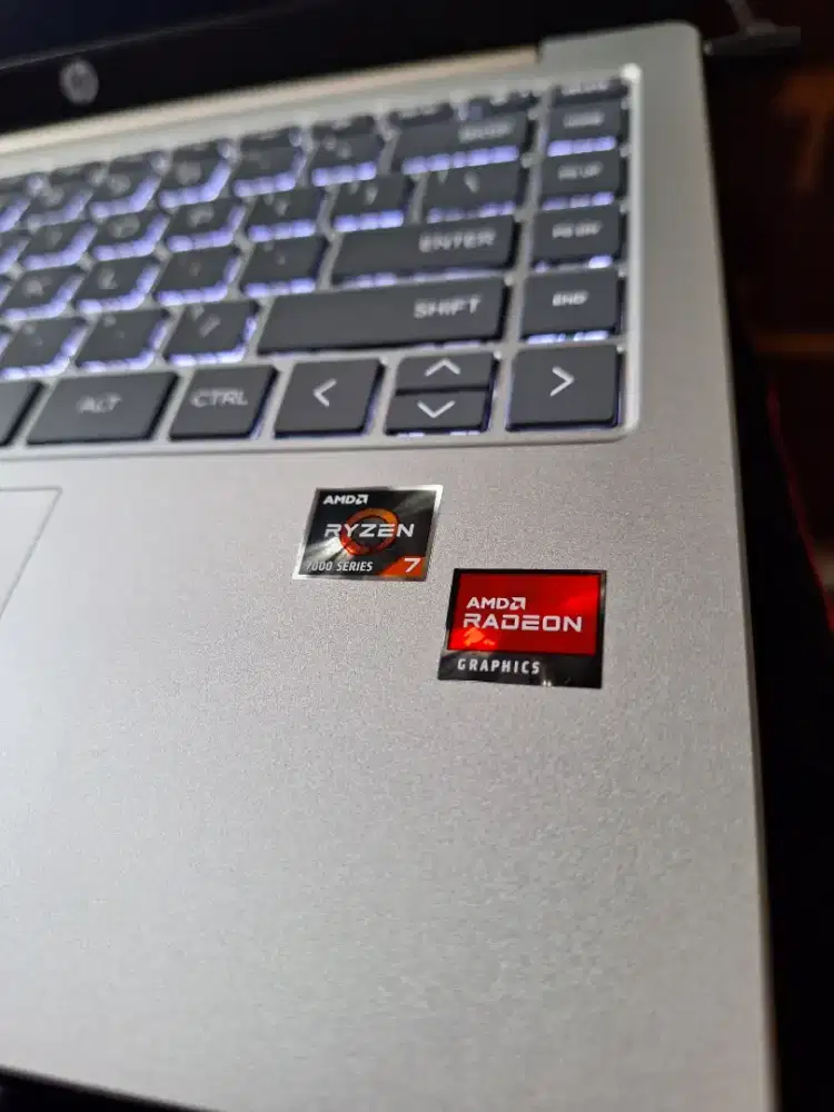 Jual Laptop Hp ryzen 7 seri 7 ram 16/512 seperti baru mulus