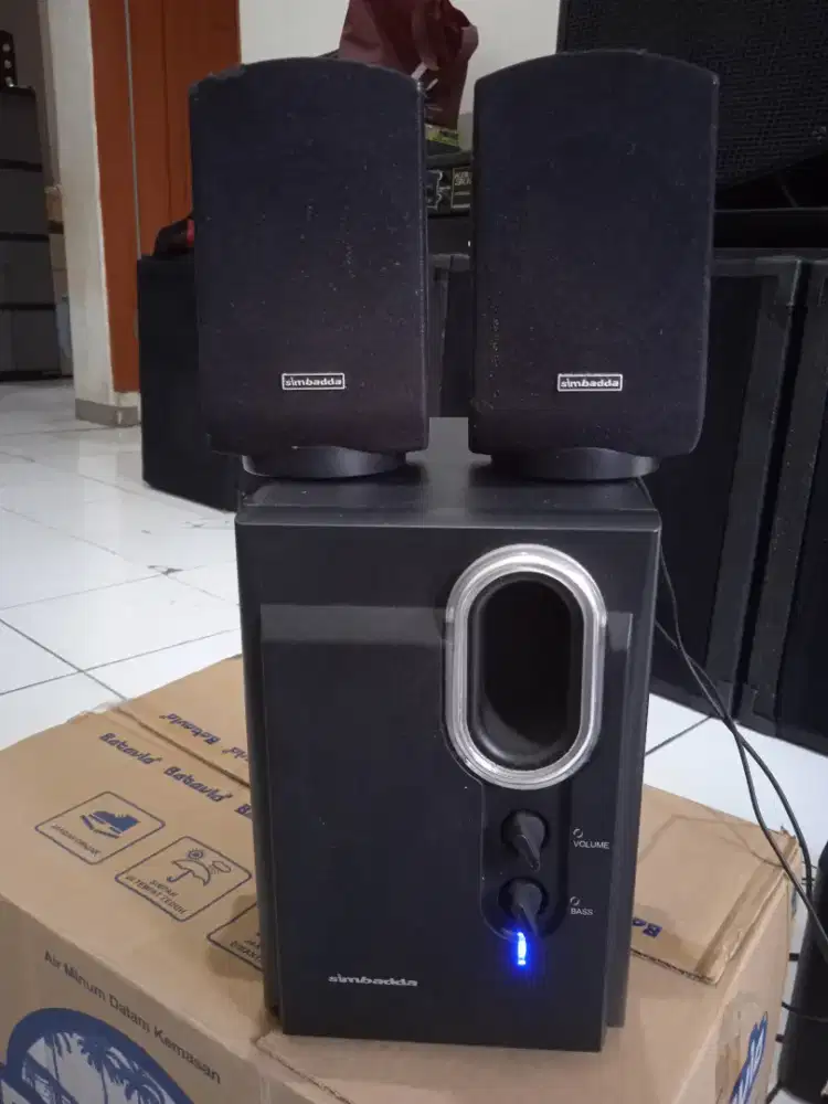 Speaker simbadda CST 5100 N