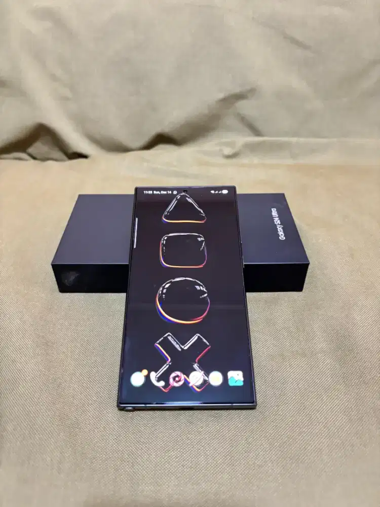 Jual Samsung S24 Ultra 12/256Gb like new garansi SEIN