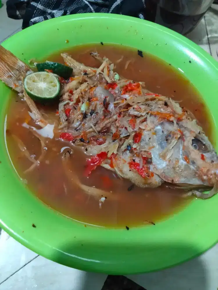 Pecak ikan nila