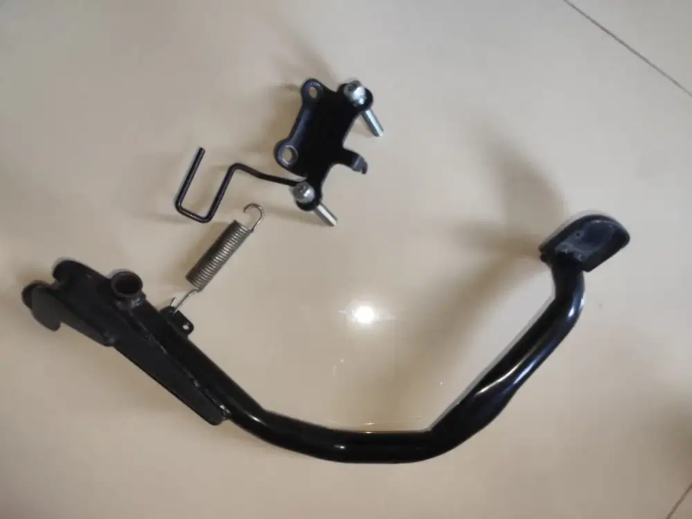 Pedal Rem - Bracket Master Rem Belakang MX King 150