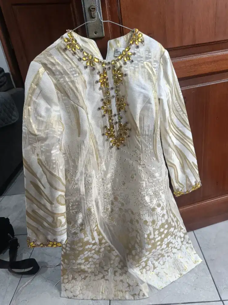 Baju Gamis Anak Cantik model India karya  Polly Ansory