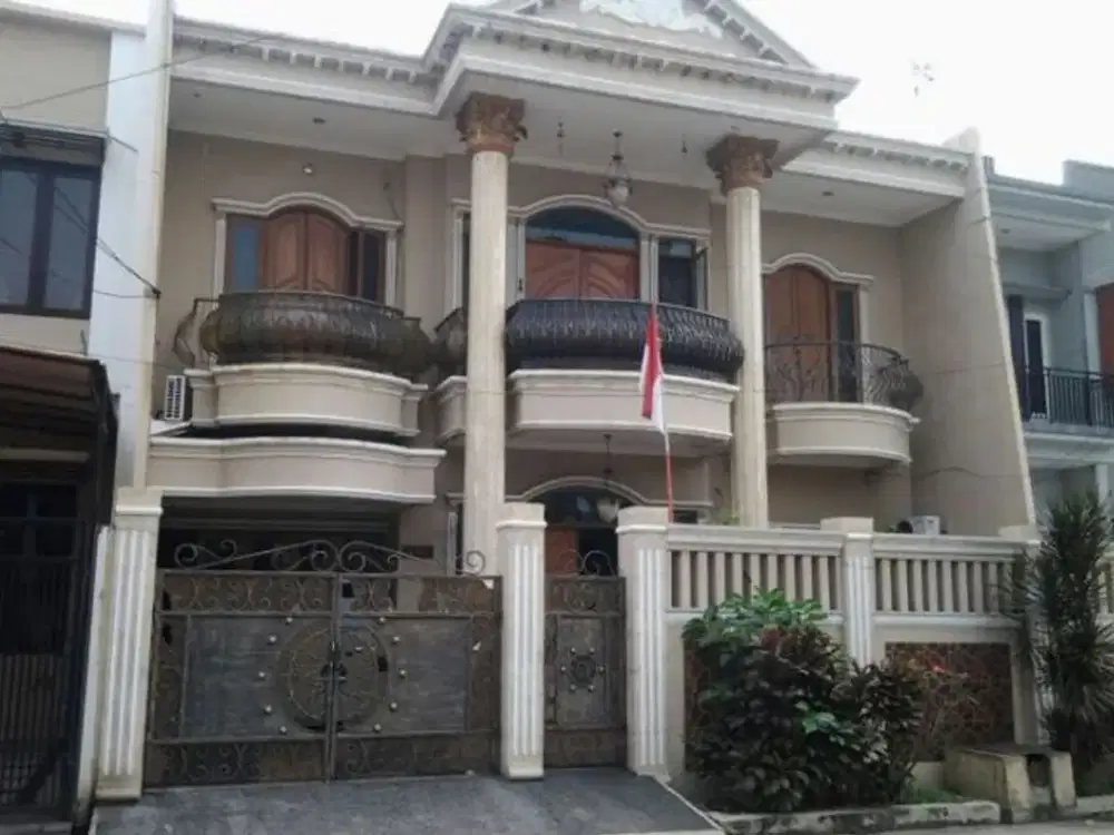 Rumah Elite bagus Full Furnished