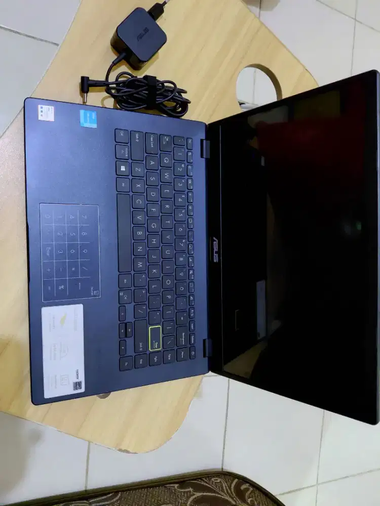 Jual laptop asus E410KAO-FHD456