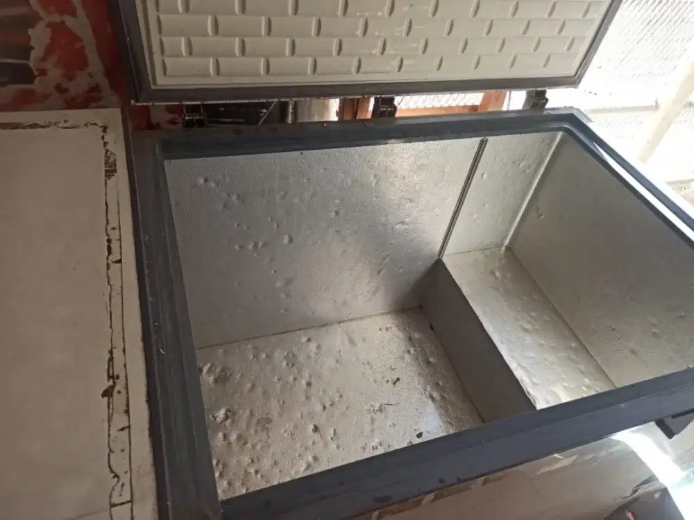 Freezer GEA 1050iter