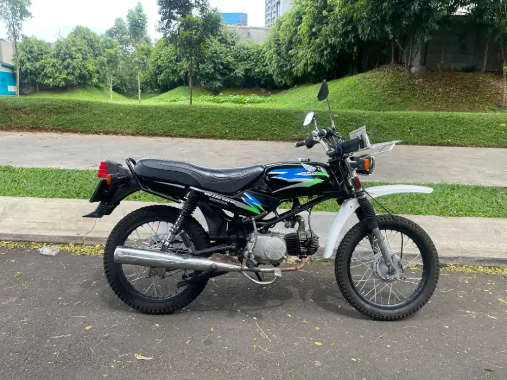 Honda Win 100 siap untuk touring dan harian