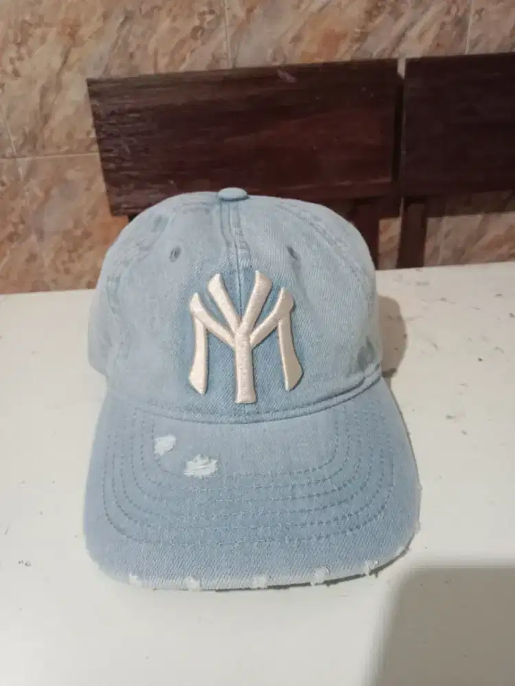 Topi mlb BARU jeans