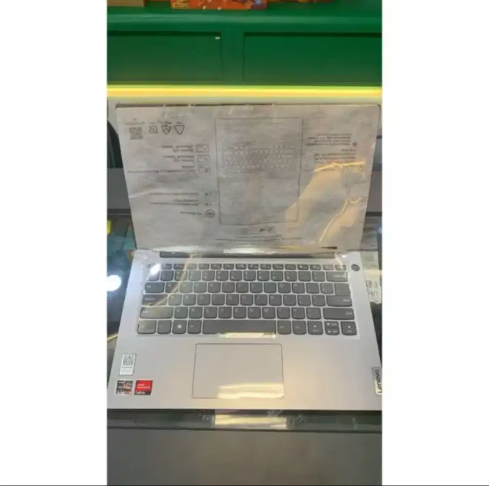Laptop Lenovo G14 Ryzen 3  Gen 4Baru Mulus