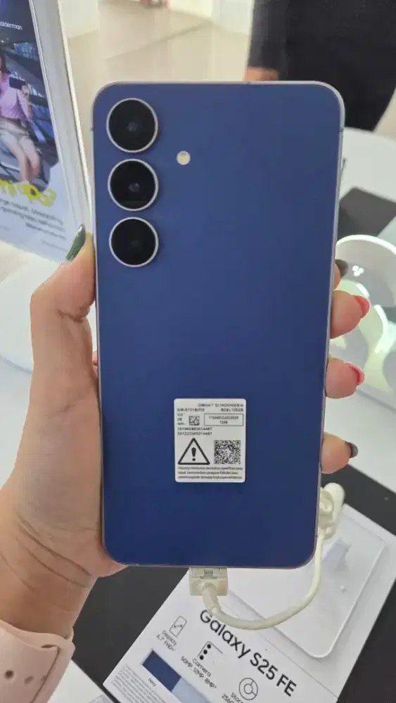 Samsung Galaxy S25 Fe 8/256GB Free Buds Core